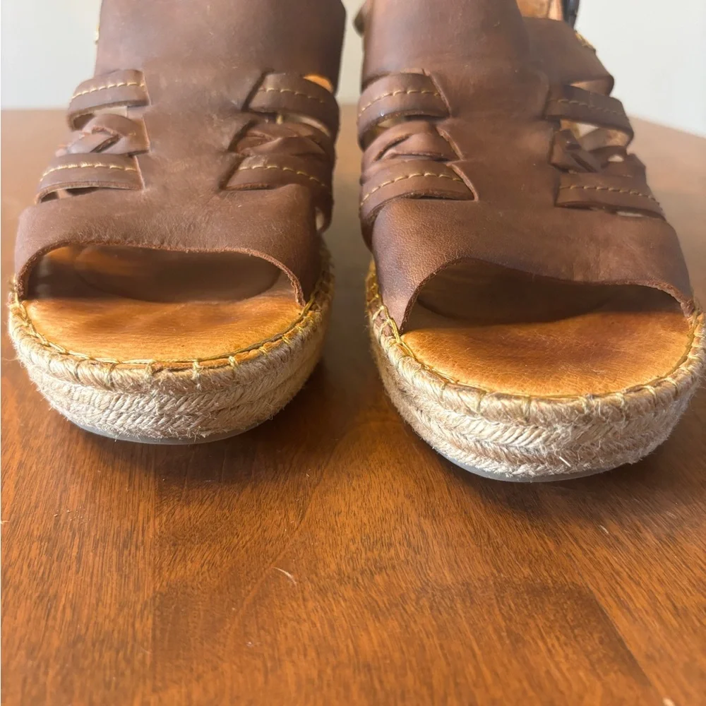 Born Payson Brown Leather Espadrille Sandals